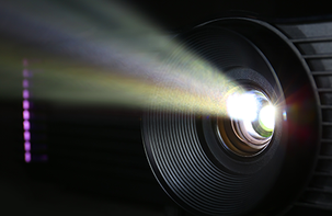 用於數位元投影光學中均勻照明的陣列透鏡 (蒼蠅眼)